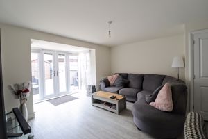 Lounge/Diner- click for photo gallery